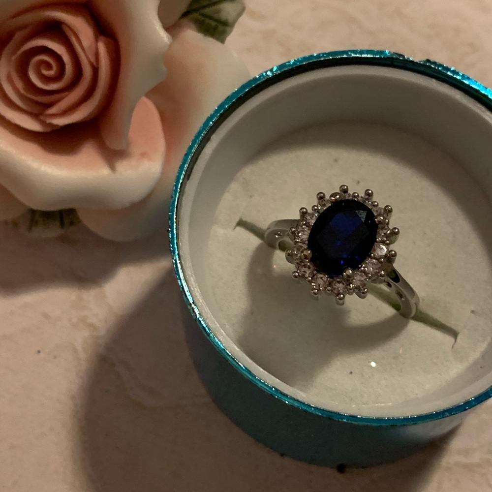 Gorgeous Italian CZ Ring